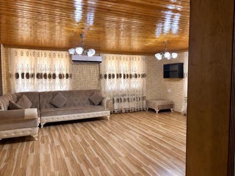 Satılır 5 otaqlı köhnə tikili 140 m² — Sumqayıt