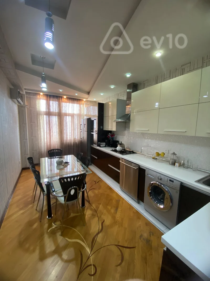 4 otaqlı mənzil, 128 m², Məmməd Cəfər Cəfərov küç — Mənzil, Bakı (6)