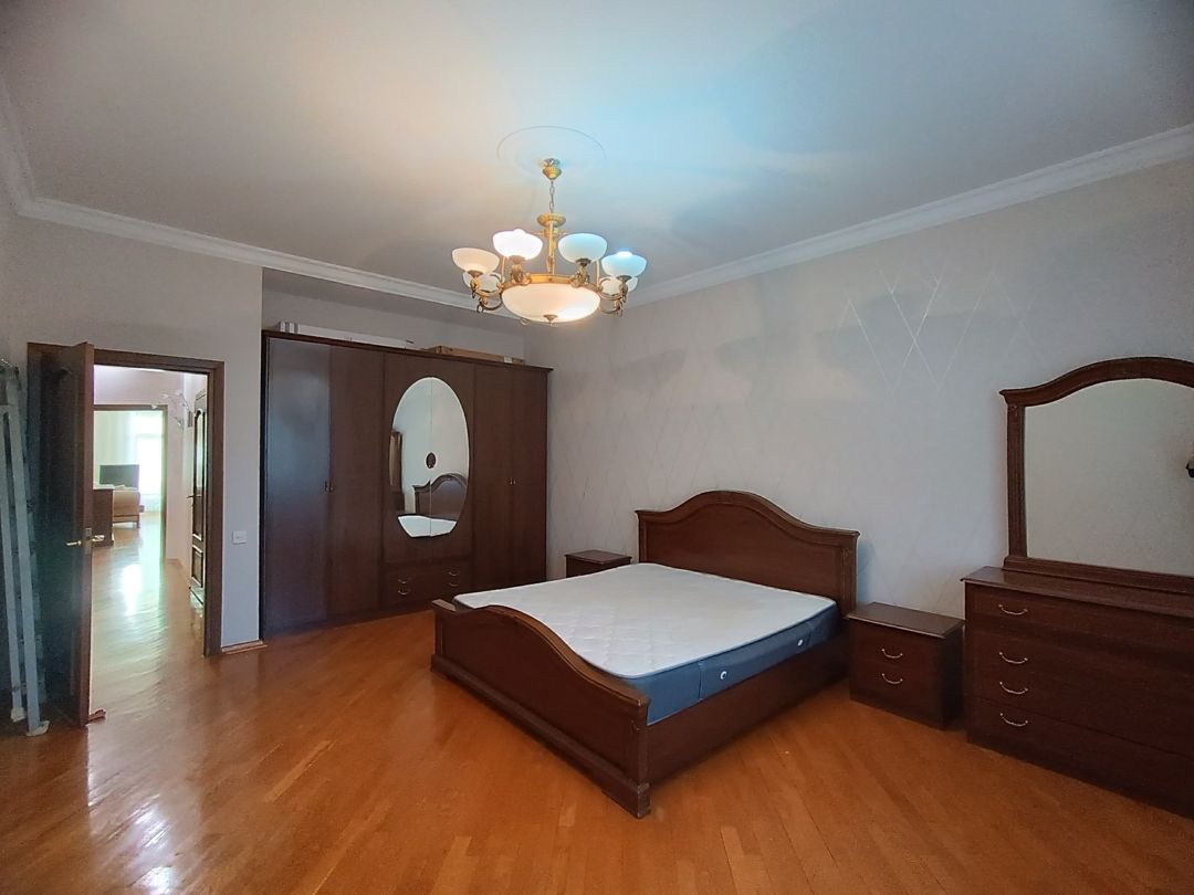İcarəyə verilir 3 otaqlı yeni tikili 168 m² — Mənzil, Bakı (7)