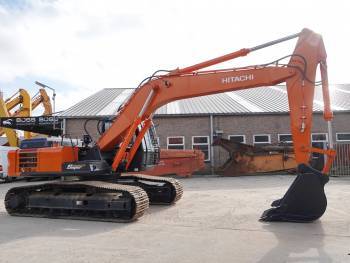 Tırtıllı ekskavator "Hitachi EX210LC", 2025 il — İnşaat texnikası, Bakı (6)