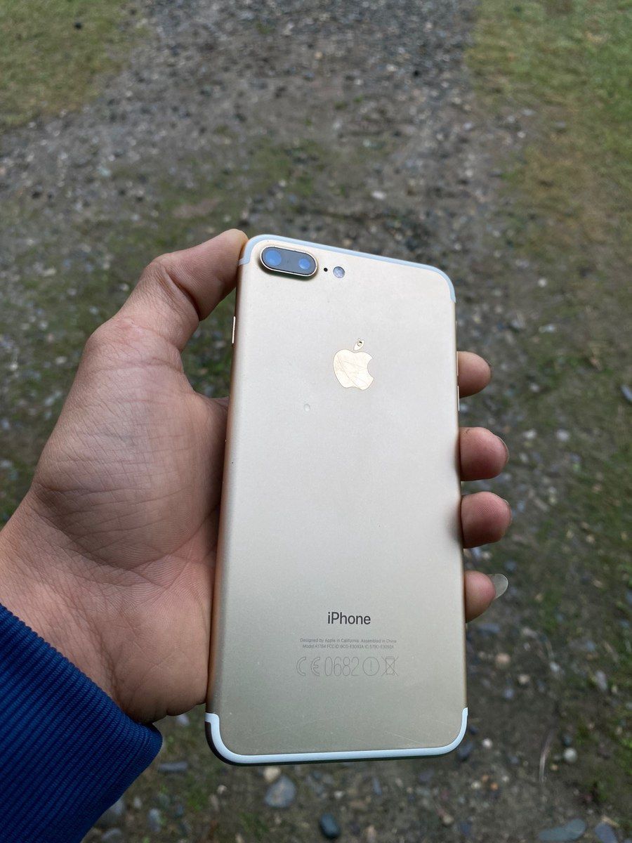 Apple iPhone 7 Plus Silver 128GB — Smartfonlar, Bərdə (7)