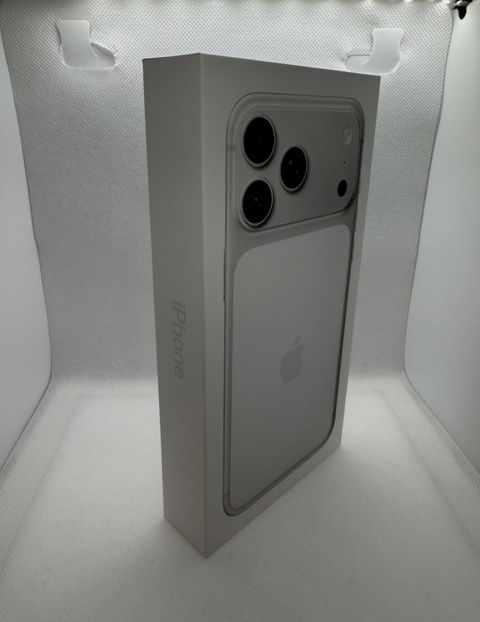 Apple iPhone 17 Pro Silver 256GB/12GB — Bakı