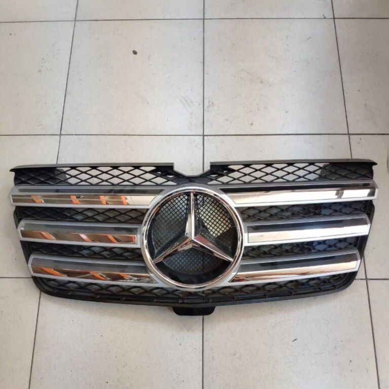 "Mercedes W164 GL" radiator barmaqlığı — Ehtiyat hissələri və aksesuarlar, Bakı
