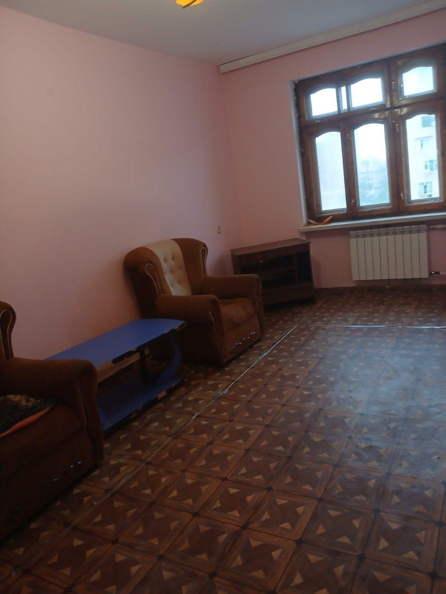 İcarəyə verilir 4 otaqlı köhnə tikili 100 m² — Mənzil, Bakı (2)