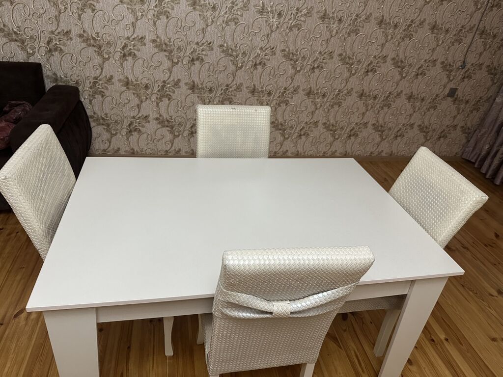 Mətbəx üçün, İşlənmiş, Açılmayan, Dördbucaq masa, 4 stul — Masalar və stullar, Ağdaş (4)