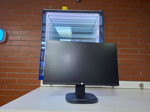 Monitor HP P24v — Bakı