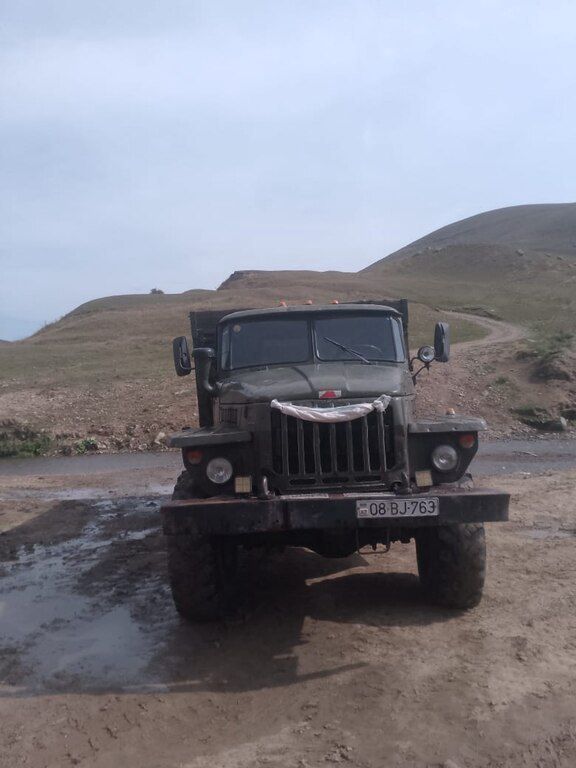 Ural 4320, 11 L, 1990 il, 166 600 km 08-BJ-763 — Yük maşınları, Balakən
