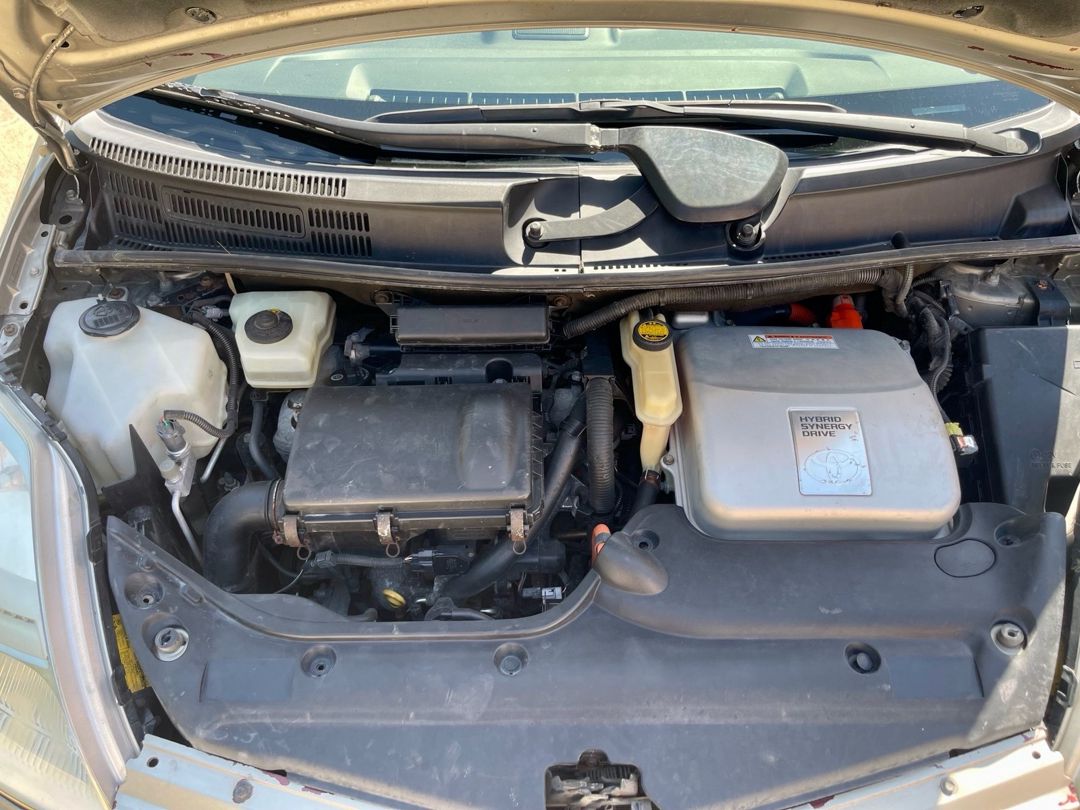 Toyota Prius 20 kuza icarəsi — Avtomobil icarəsi, Bakı (7)