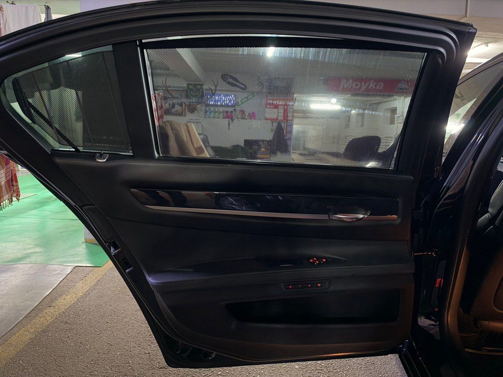 BMW 750, 4.4 L, 2011 il, 220 000 km 99-GO-861 — Avtomobillər, Bakı (12)