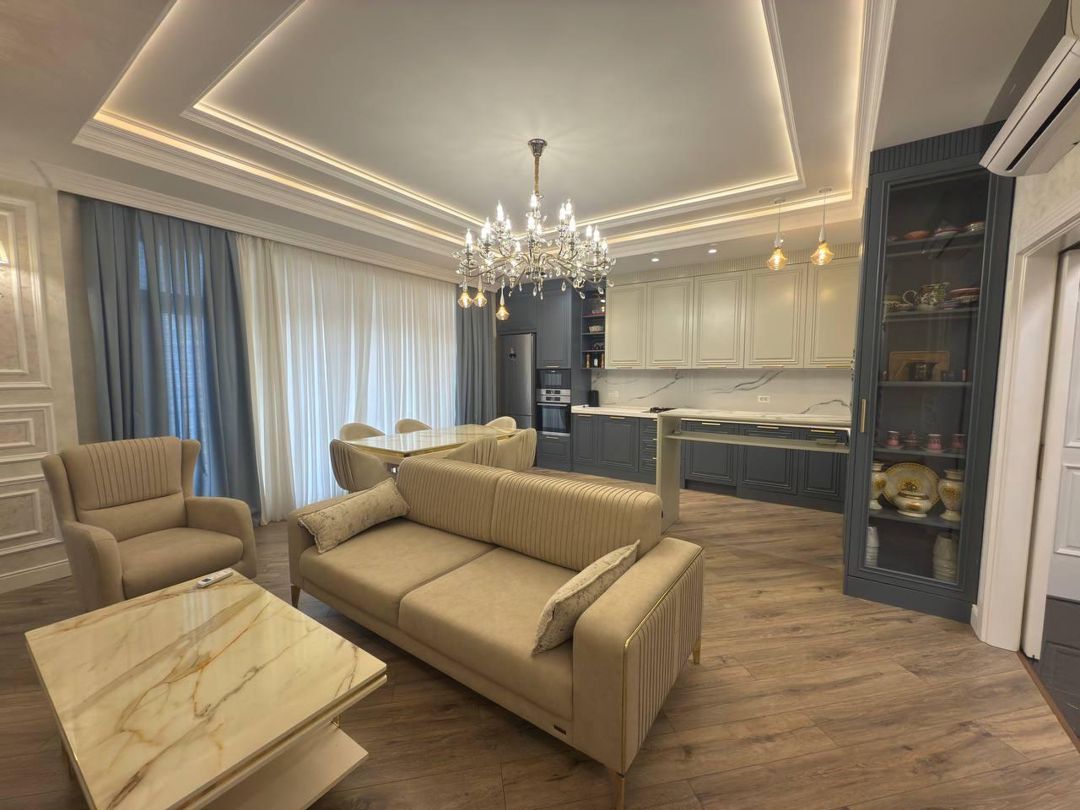 3 otaqlı studiya, 120 m², Mərkəzi bulvar (Raffle Tower) — Mənzil, Bakı