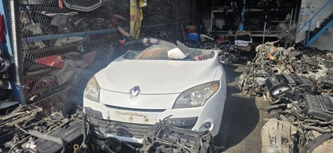 Renault Megane ehtiyat hissəsi — Bakı