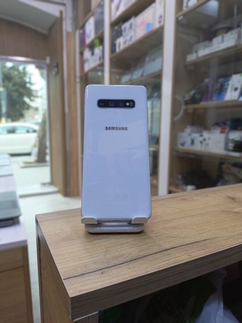 Samsung Galaxy S10+ Prism White 512GB/8GB — Bakı