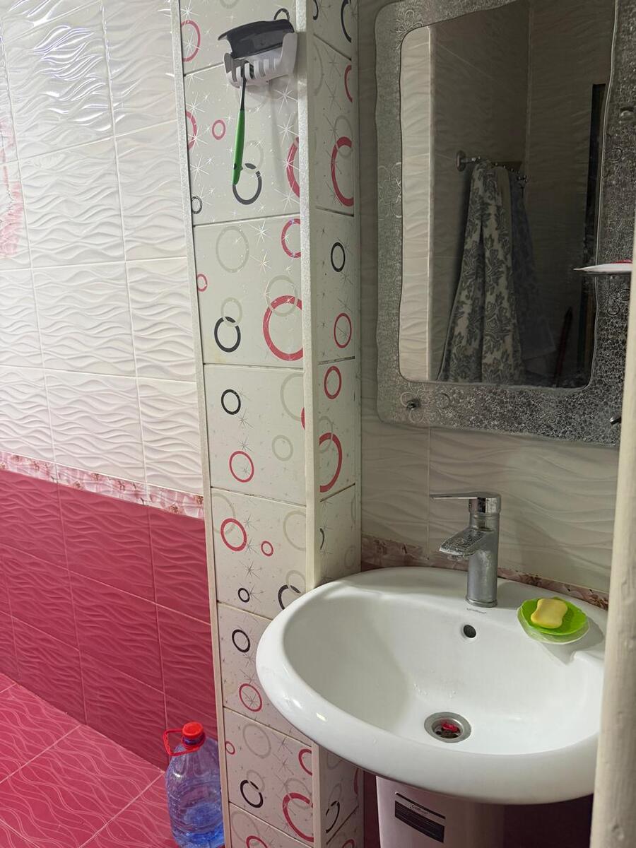 Satılır 2 otaqlı köhnə tikili 65 m² — Mənzil, Bakı (7)