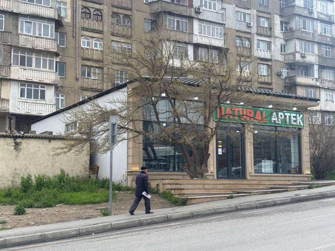 Satılır obyekt 172 m² — Əmlak, Bakı (3)
