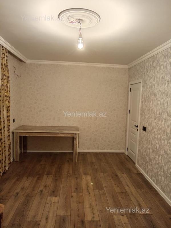 Satılır 2 otaqlı Bina evi menzil (Köhnə tikili), 60 m², 13-cü mikrorayon — Mənzil, Sumqayıt (7)