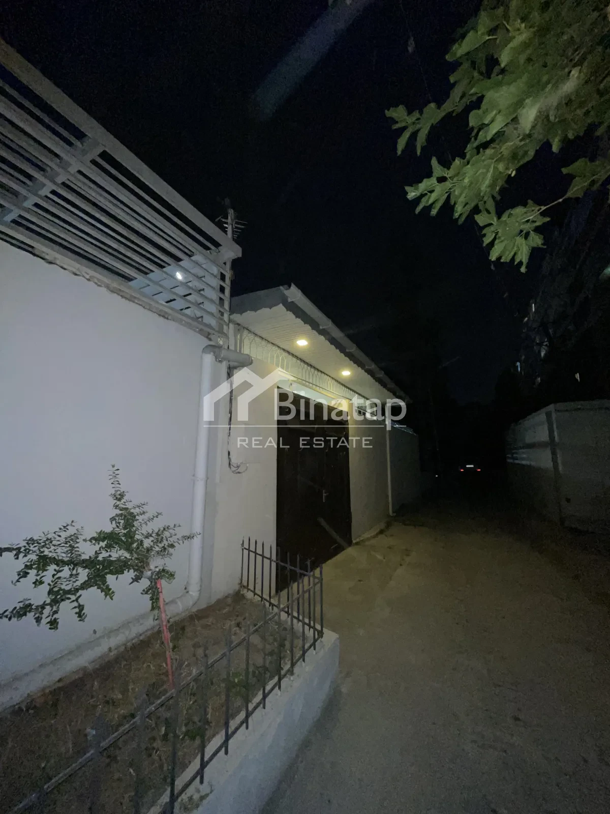 Satılır 3 otaqlı həyət evi / bağ evi 120 m², Nəriman Nərimanov metrosu, Nərimanov rayonu — Ev, villa, Bakı (2)