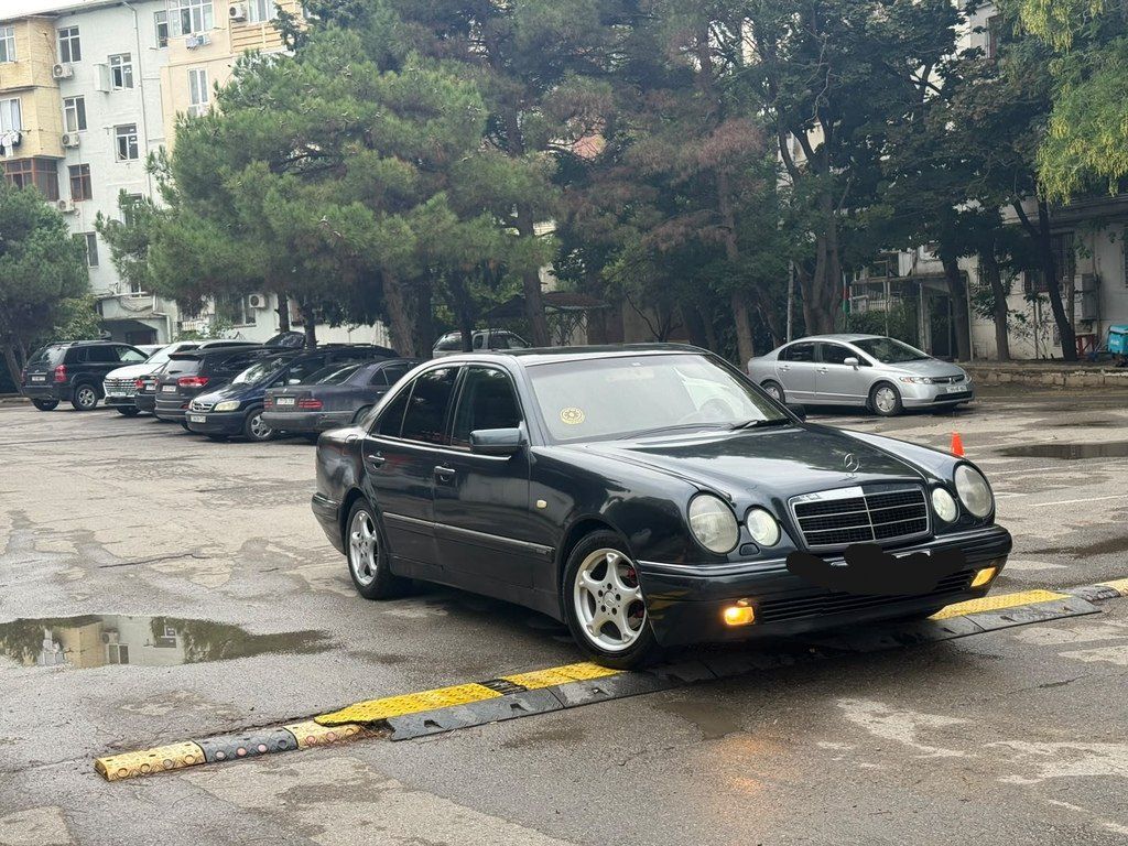 Mercedes E 200, 2.0 L, 1998 il, 350 000 km — Avtomobillər, Bakı (7)