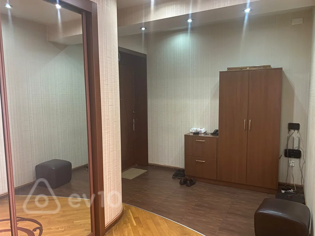 3 otaqlı mənzil, 130 m², 20 yanvar metrosunun yaxınlığı — Mənzil, Bakı (11)