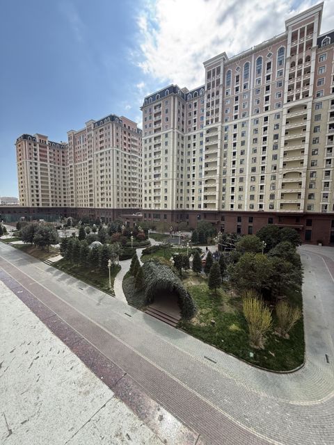 Satılır 2 otaqlı yeni tikili 86 m² — Bakı