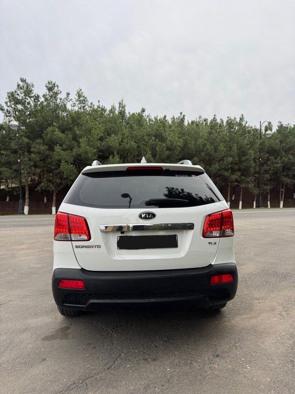 Kia Sorento, 2.0 L, 2009 il, 37 000 km — Avtomobillər, Qazax (2)