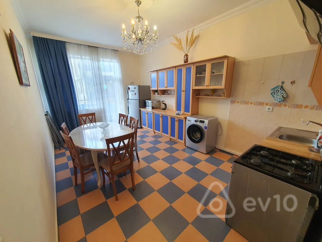 2 otaqlı mənzil, 100 m², Naxçıvani küç — kirayə — Mənzil, Bakı (4)