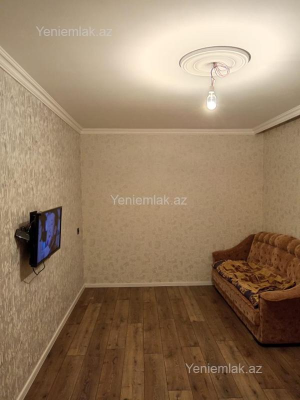Satılır 2 otaqlı Bina evi menzil (Köhnə tikili), 60 m², 13-cü mikrorayon — Mənzil, Sumqayıt (6)
