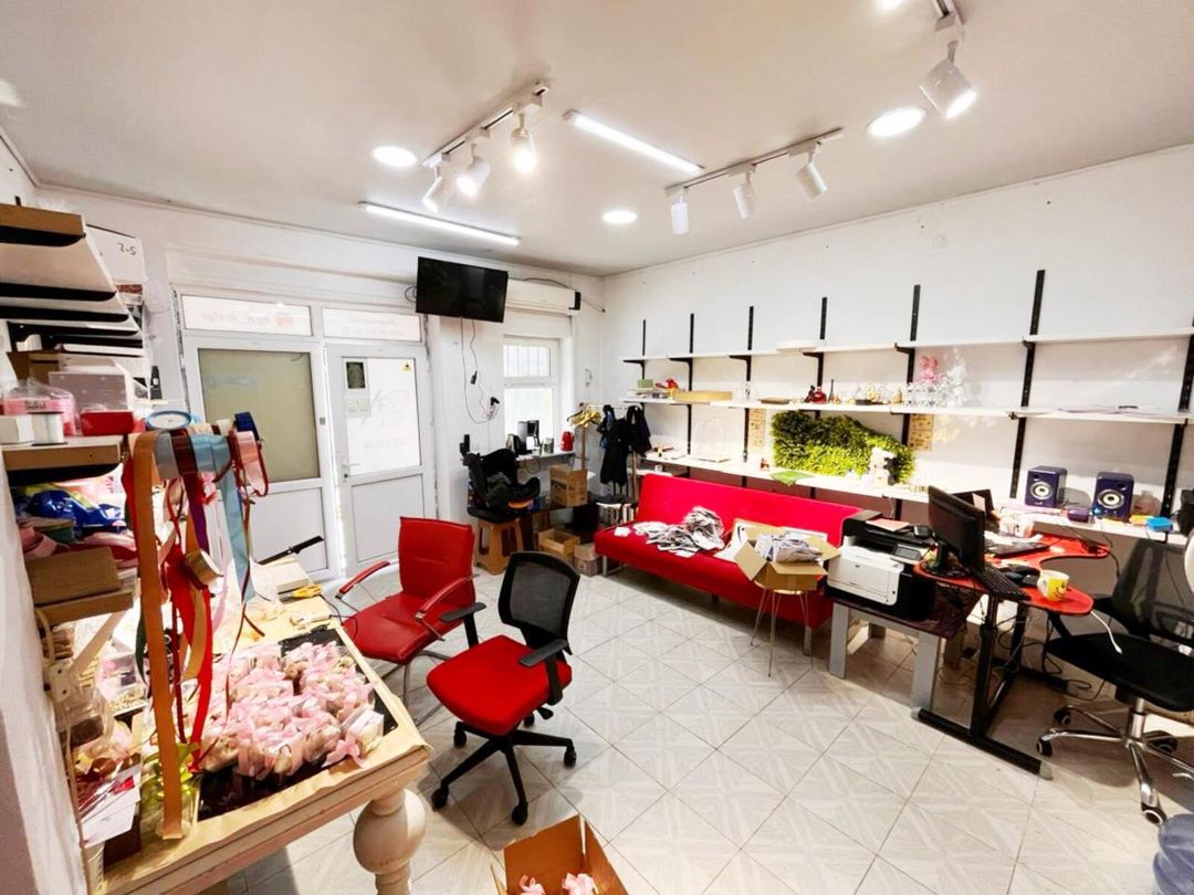 Satılır obyekt 250 m² — Əmlak, Bakı