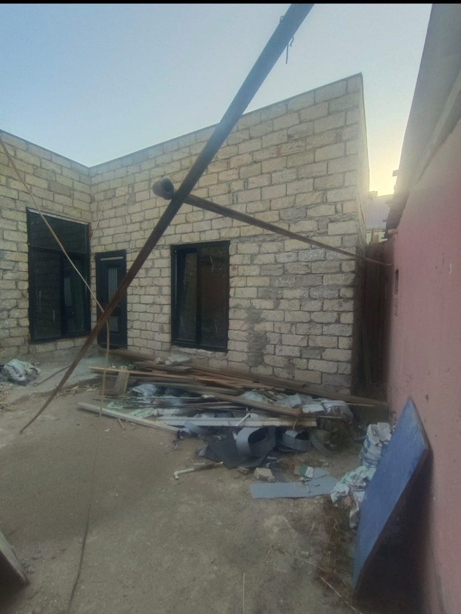 Həyət evi, Hövsan qəs — Ev, villa, Bakı (4)