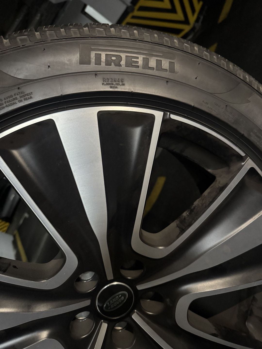 Range Rover təkərləri — Ehtiyat hissələri və aksesuarlar, Bakı (5)
