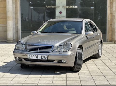 Mercedes-Benz C-Class: 1.8 l 2003 il Sedan — Salyan