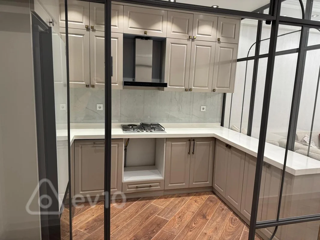 3 otaqlı mənzil, 95 m², Feyzulla Qasımzadə küçəsi — kirayə — Mənzil, Bakı (3)