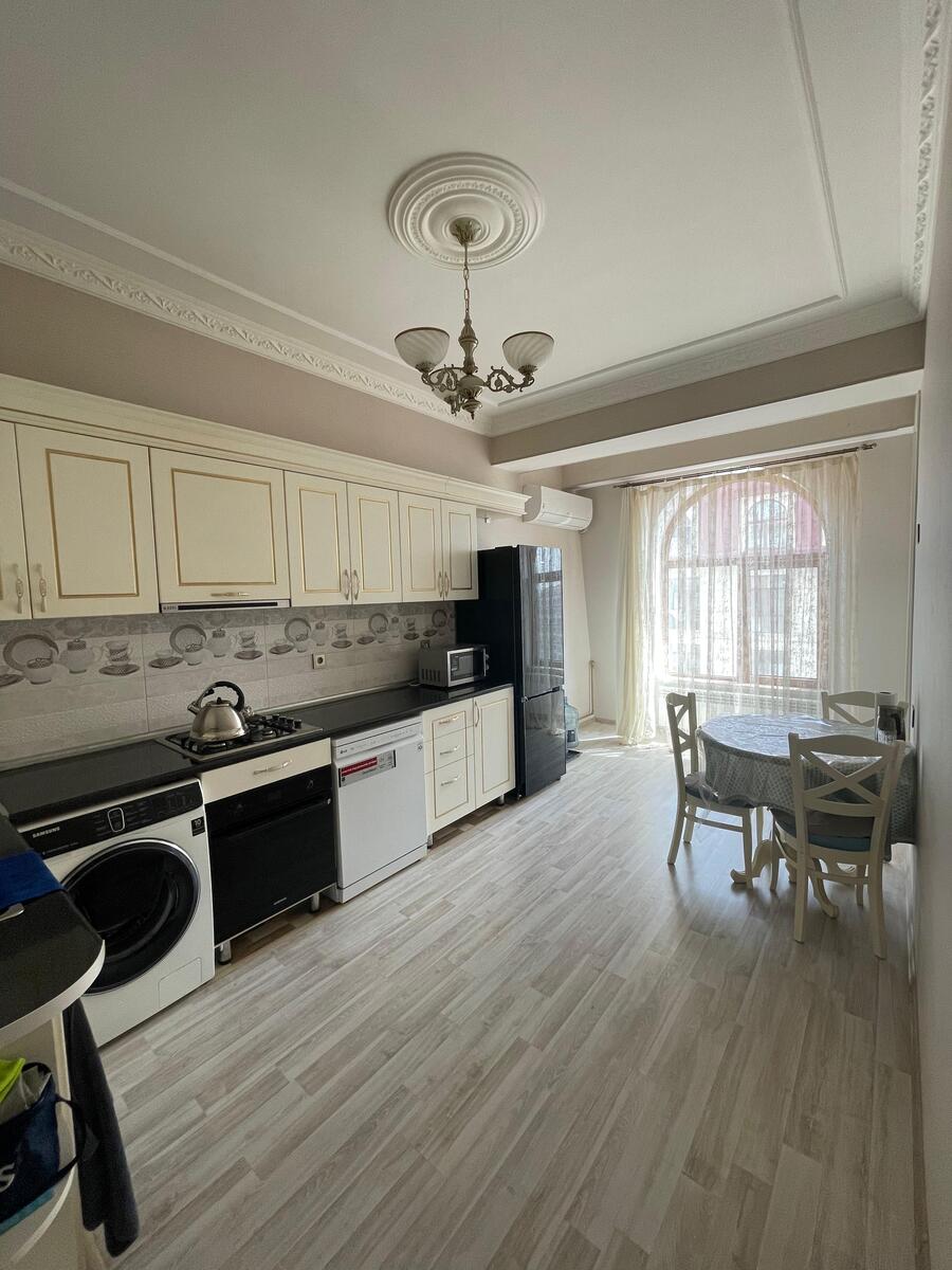 Satılır 3 otaqlı yeni tikili 130 m² — Mənzil, Bakı (5)