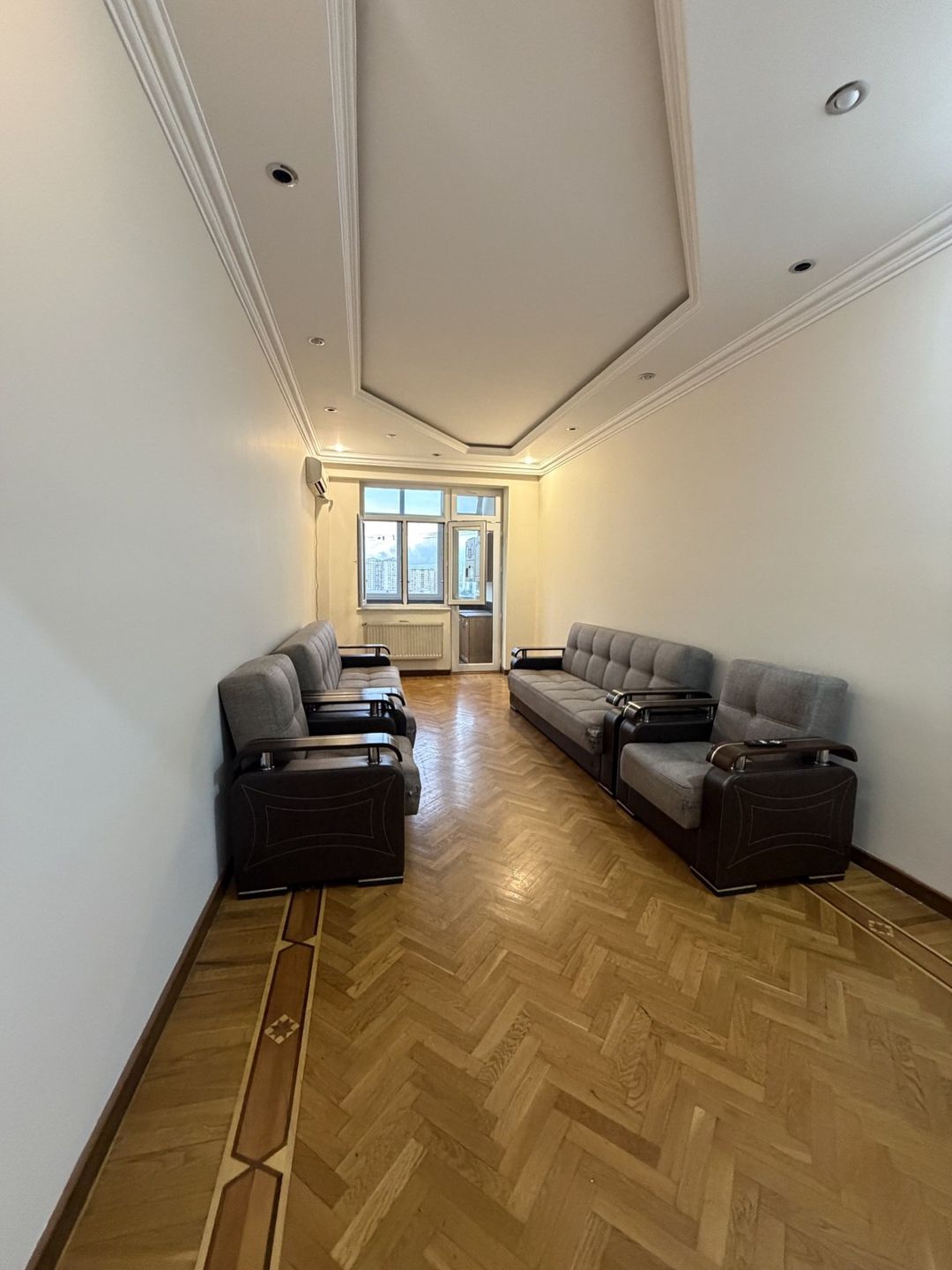 2-otaqlı yeni tikili kirayə verilir, İnşaatçılar m., 85 m² — Mənzil, Bakı
