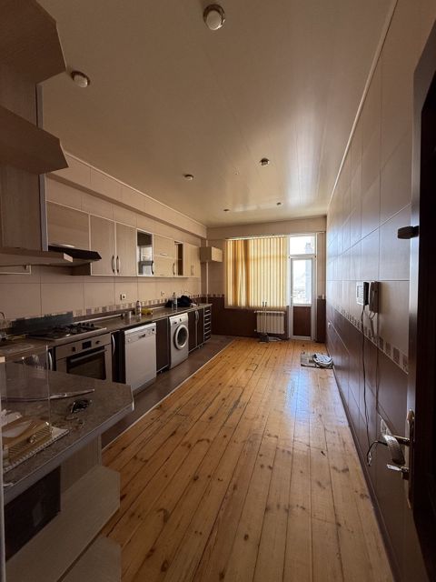 Satılır 3 otaqlı yeni tikili 85 m² — Bakı