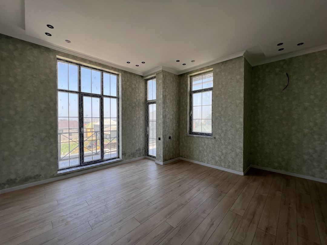 Satılır 5 otaqlı həyət evi/bağ evi 220 m² — Ev, villa, Bakı (8)