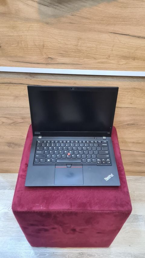 Noutbuk Lenovo Thinkpad T490 — Bakı