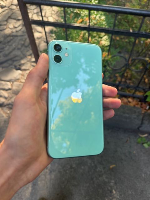 Apple iPhone 11 Green 128GB/4GB — Qax