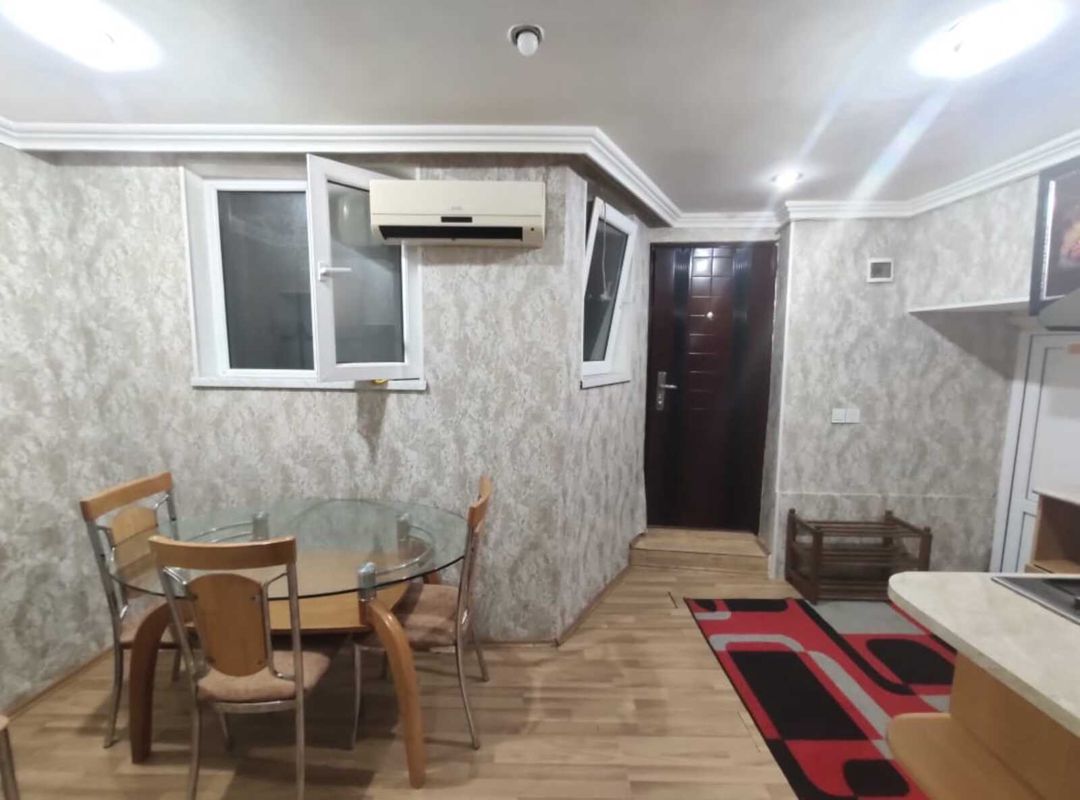 İcarəyə verilir 1 otaqlı köhnə tikili 38 m² — Mənzil, Bakı (6)
