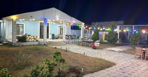 Satılır 3 otaqlı həyət evi/bağ evi 95 m² — Bakı