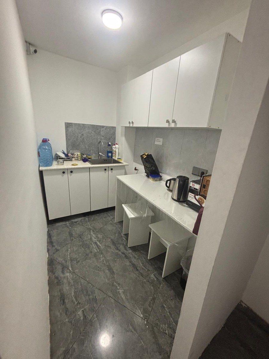 Satılır obyekt 172 m² — Əmlak, Bakı (12)