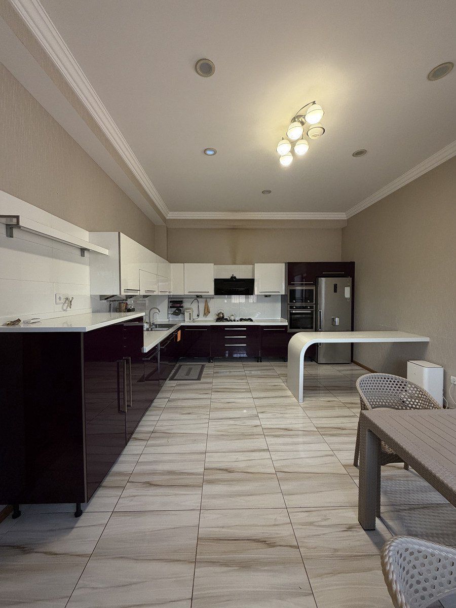 İcarəyə verilir 7 otaqlı həyət evi/bağ evi 400 m² — Ev, villa, Bakı (8)