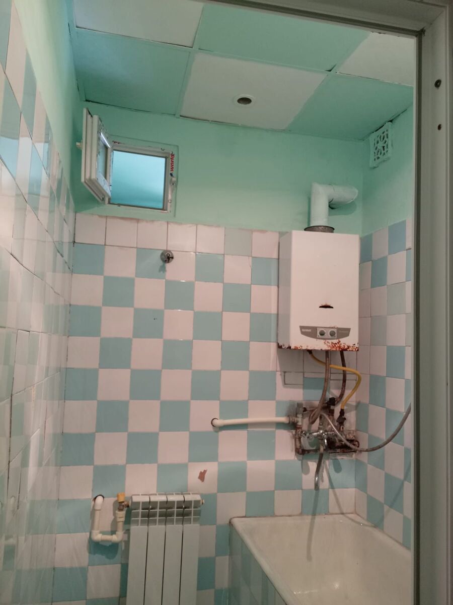 Satılır 2 otaqlı köhnə tikili 60 m² — Mənzil, Bakı (7)