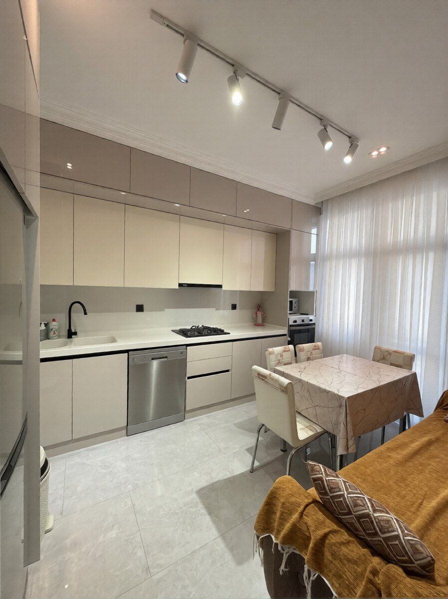 İcarəyə verilir 2 otaqlı yeni tikili 90 m² — Mənzil, Bakı (3)