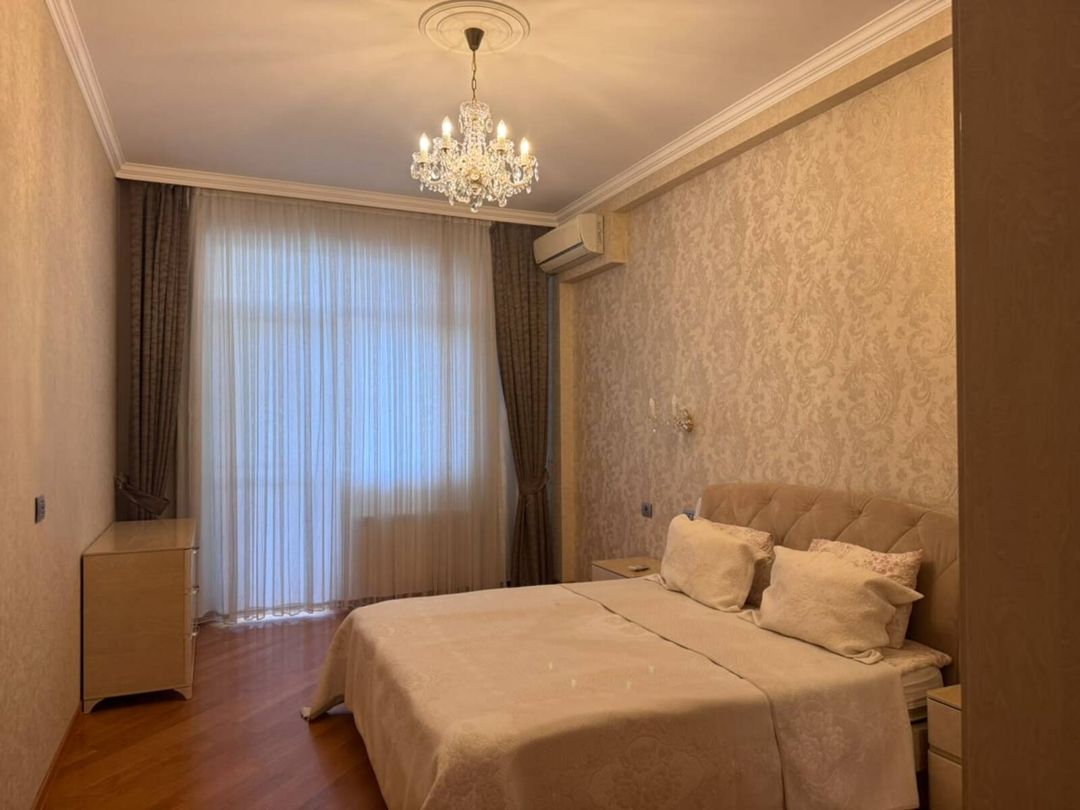 İcarəyə verilir 2 otaqlı yeni tikili 120 m² — Mənzil, Bakı (9)
