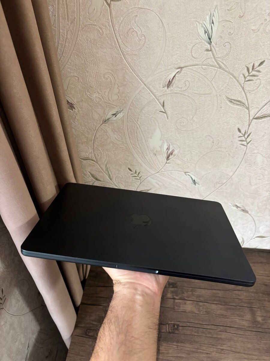 Apple Macbook M2 Air 13 inch 8/156 — Noutbuklar, Bakı (11)