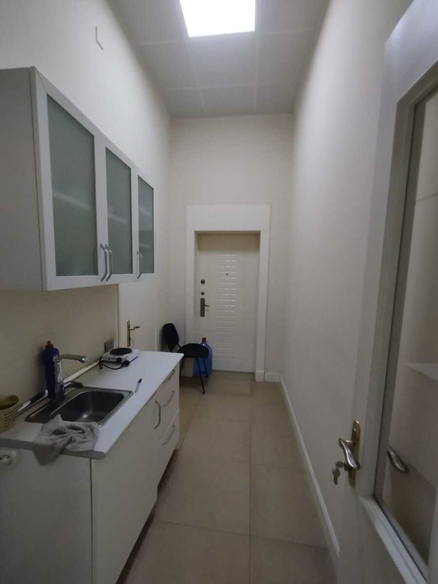 İcarəyə verilir 3 otaqlı ofis 230 m² — Ofis, Bakı (8)