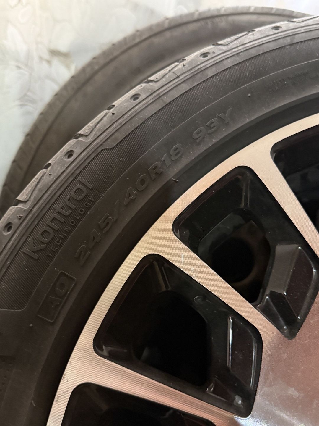 Mercedes-Maybach təkəri 245/40 R18 — Ehtiyat hissələri və aksesuarlar, Bakı (10)