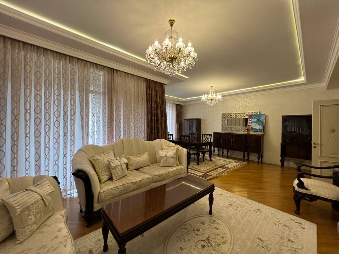 3-otaqlı yeni tikili, Nərimanov r., 200 m² — Mənzil, Bakı (8)