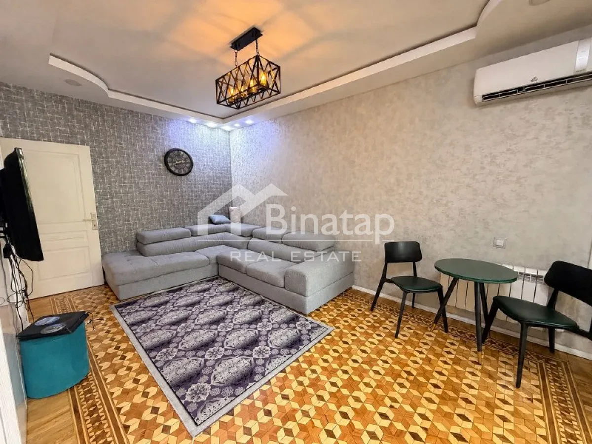 Satılır 4 otaqlı köhnə tikili 110 m², Xətai metrosu, Nərimanov rayonu — Mənzil, Bakı (4)