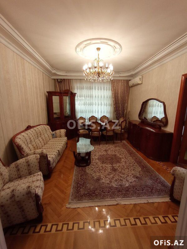 Köhnə tikili Kirayə Verilir Səbail r., Sahil m., 4 otaq, 110 m² — Mənzil, Bakı